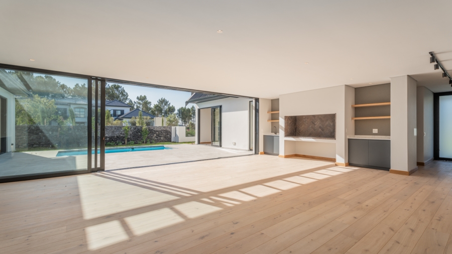 6 Bedroom Property for Sale in Val De Vie Estate Western Cape